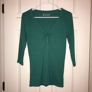 Victoria’s Secret Elbow Length Sleeve Tshirt